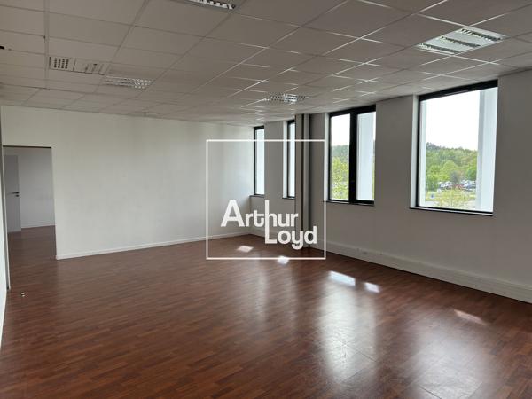 Bureaux à louer Toulouse Oncopole - accès PMR et espaces ouverts
