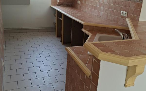 Appartement à louer    3 pièces •  Pont-l'Évêque