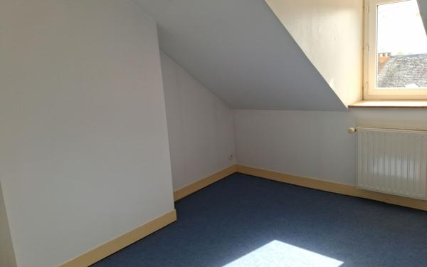 Appartement à louer    3 pièces •  Pont-l'Évêque