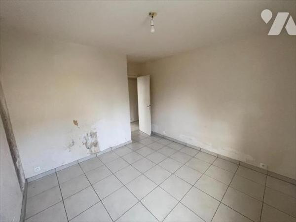 NOUVEAU  "Chez des Notaires à Mes Côtés", CAEN Rive Gauche.
Au 1er étage d'un immeuble avec as...