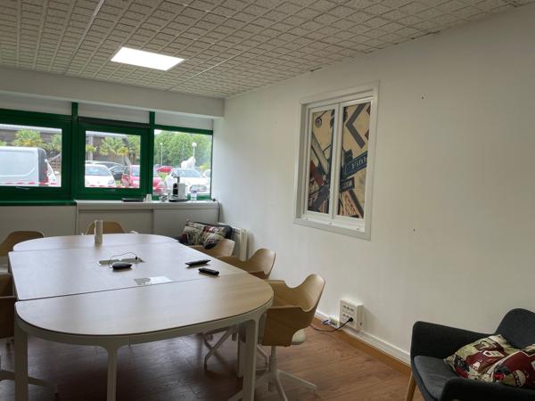 Bureaux à louer à MONT SAINT AIGNAN 76130