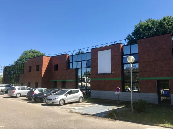 Bureaux à louer à MONT SAINT AIGNAN 76130