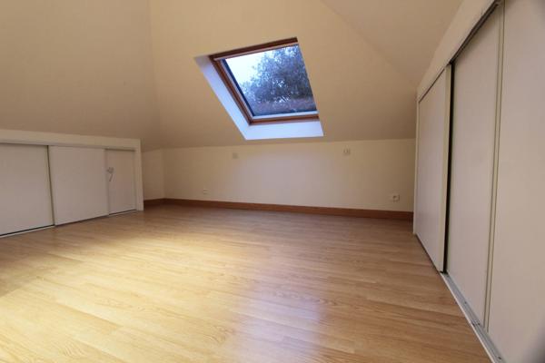 UNE MAISON DE TYPE T2 BIS AVEC JARDIN. -