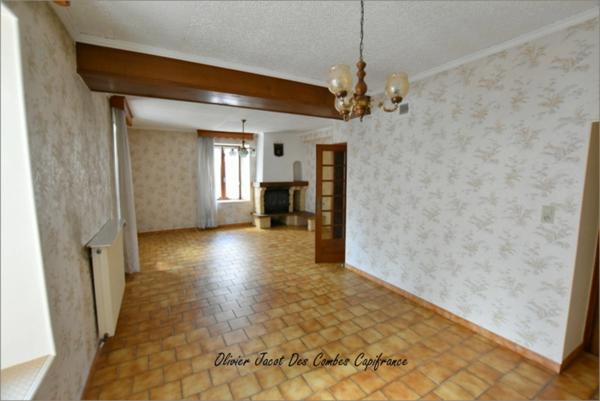 Maison à vendre 5 pièces BUSSUREL (70)