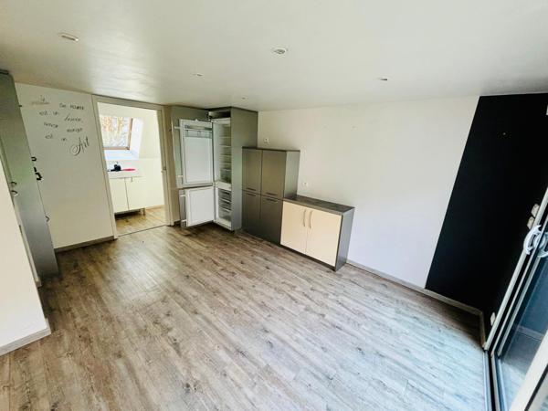 Maison à PONTRIEUX, 22260 - 7 pièces 175m²