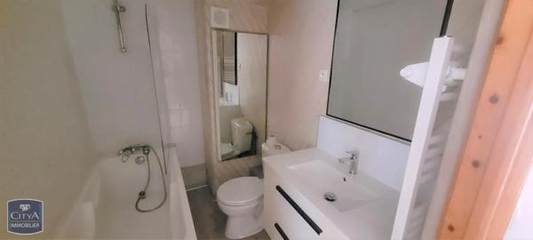 Appartement à louer 2 pièces 37.6m²