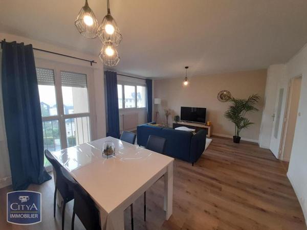 Appartement à louer 4 pièces 9.21m²
