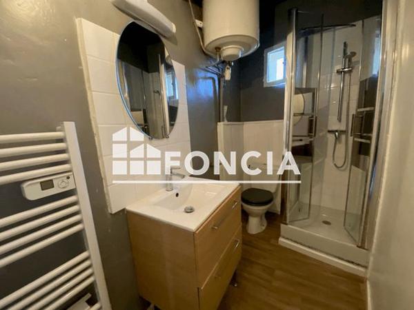 Location Maison 3 pièces 57.2 m² - 10 AVENUE DE LA REPUBLIQUE Gignac La Nerthe 13180