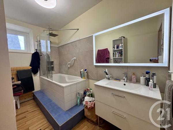 Maison à vendre  9 pièces - 193 m 2   MORTAIN BOCAGE  - 50