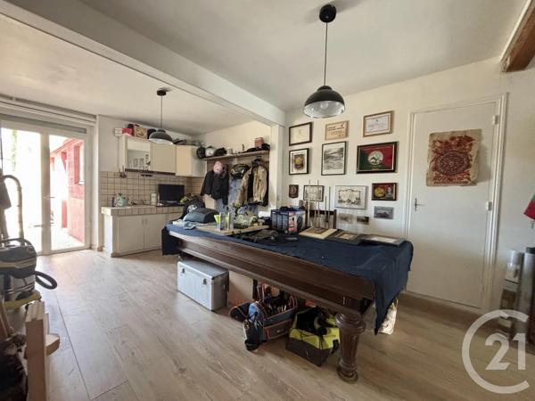 Maison à vendre  9 pièces - 193 m 2   MORTAIN BOCAGE  - 50