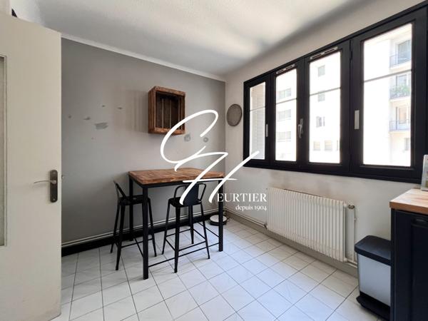 Appartement à vendre, 3 pièces - Grenoble 38000