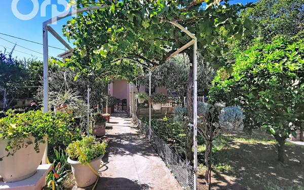 Maison à vendre    3 pièces • 75 m2 Toulon