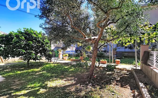 Maison à vendre    3 pièces • 75 m2 Toulon