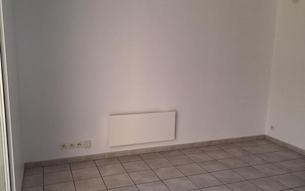 Appartement à louer    3 pièces • 55,54 m2 Grenade