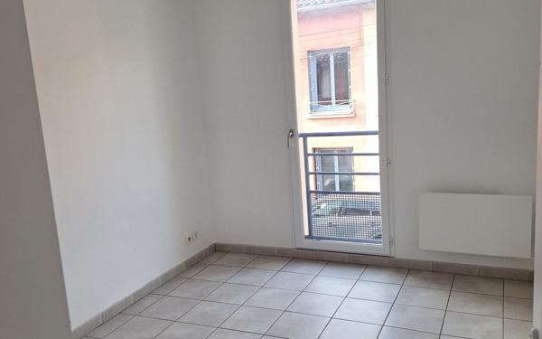 Appartement à louer    3 pièces • 55,54 m2 Grenade