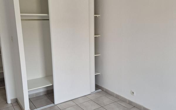 Appartement à louer    3 pièces • 55,54 m2 Grenade