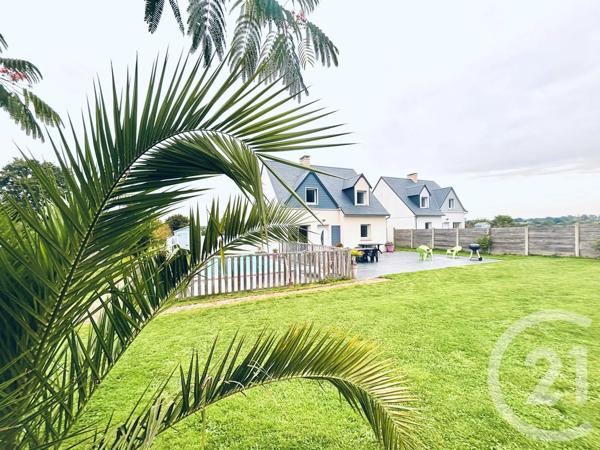Maison à vendre  6 pièces - 215 m 2   JULLOUVILLE  - 50