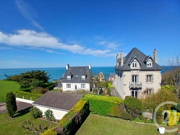Maison à vendre  6 pièces - 215 m 2   JULLOUVILLE  - 50