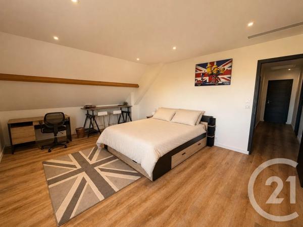Maison à vendre  6 pièces - 215 m 2   JULLOUVILLE  - 50