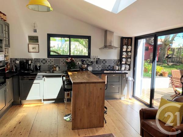 Maison à vendre  5 pièces - 152,90 m 2   PORNIC  - 44
