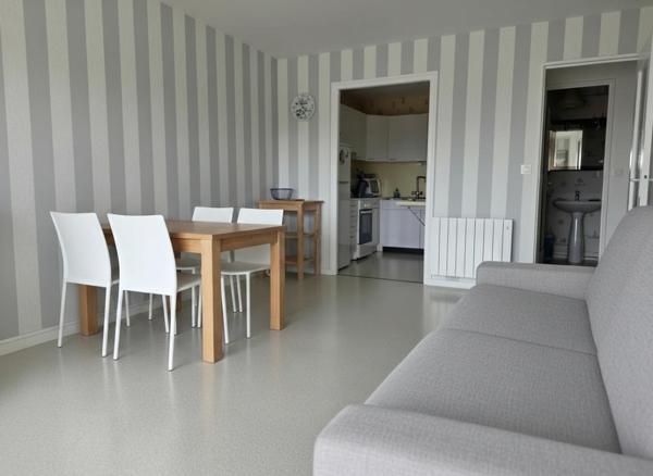 Appartement Camiers 2 pièce(s) 45 m2
