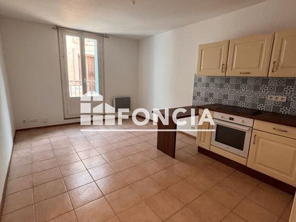 Location Appartement 2 pièces 39.5 m² - 27 GRAND RUE Valros 34290