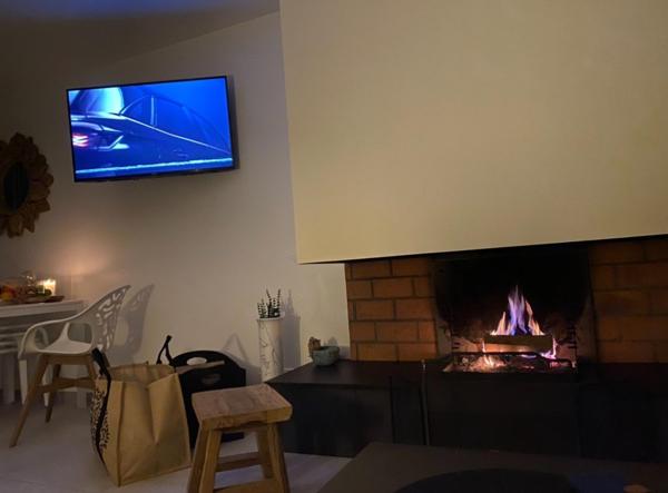 Appartement en rez de chaussée traversant de 45m² loi carrez, terrasse, et local commun