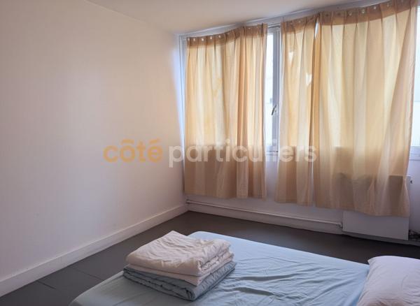 Vente
                Appartement80,62 m² - 4 Pièces -
                    VILLENEUVE SAINT GEORGES (94190)