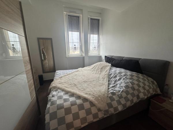 Dpt Moselle (57), à louer ZIMMING appartement 2 chambres avec garage et cave