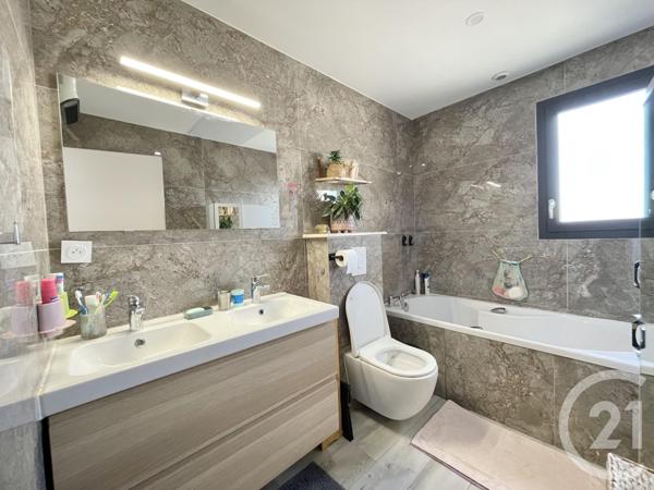 Maison à vendre  6 pièces - 146,29 m2 VAUVERT - 30