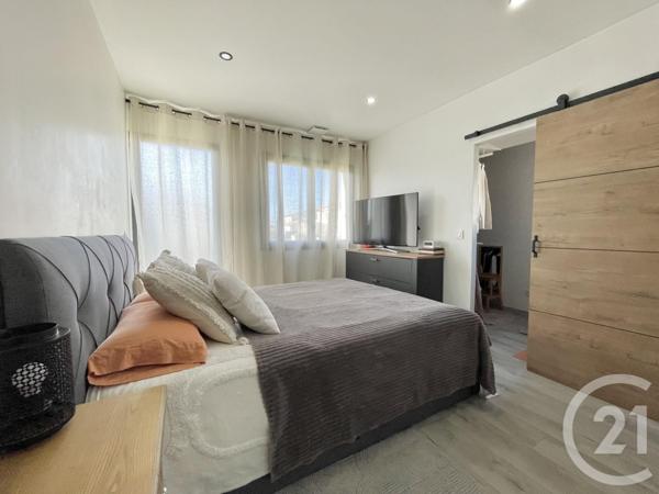 Maison à vendre  6 pièces - 146,29 m2 VAUVERT - 30