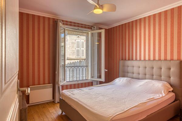 Appartement Avignon 5 pièce(s) 168 m2