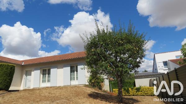 Maison à vendre 7 pièces 145,8 m² Beaupréau-en-Mauges