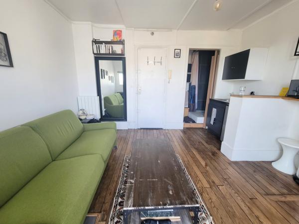 Magnifique studio avec une vue entièrement dégagée