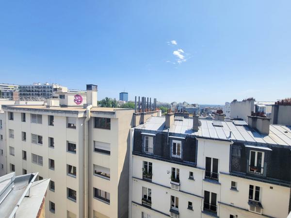 Magnifique studio avec une vue entièrement dégagée