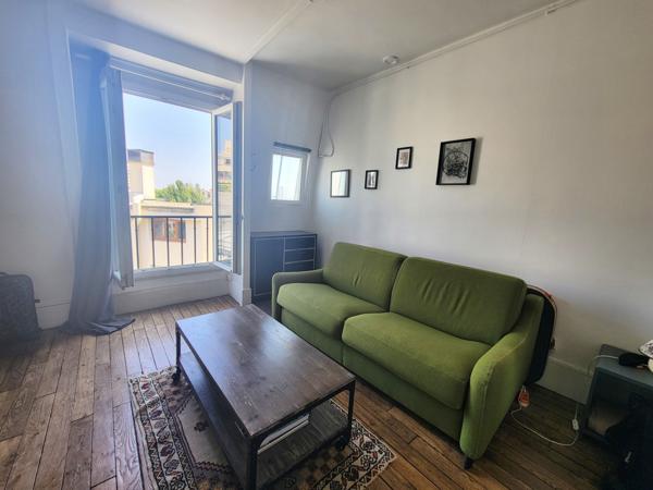 Magnifique studio avec une vue entièrement dégagée