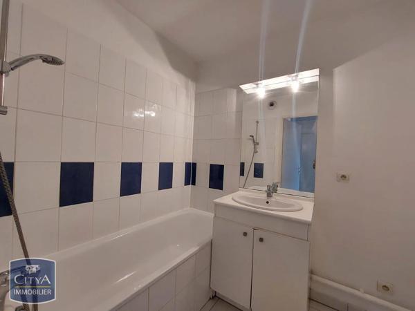 Appartement à louer 2 pièces 45.63m² Bordeaux (33800)