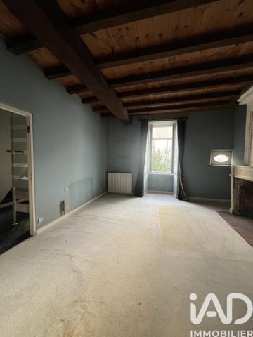 Maison à vendre 7 pièces 210 m² Cognac