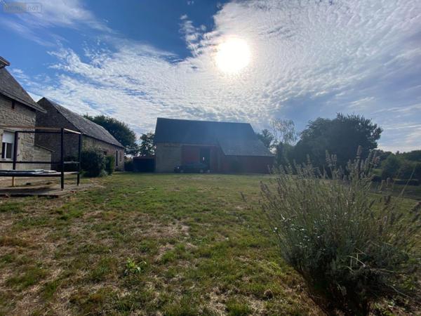 Grande propriété à vendre à La Bigottière en Mayenne (53240), ref : 53047/142