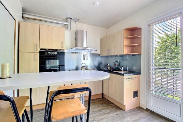 Maison Elancourt 5 pièces de 107 m² 3 chambres, 1 bureau sur une parcelle de 139 m²