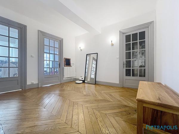 Bel appartement avec du cachet de type T2/T3