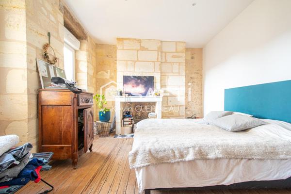 Maison 107m2 avec prestations anciennes 2 chambres 1 bureau