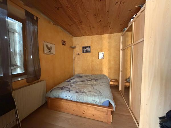 Vente                                                      Maison
                        
                     2 pièces                      31 m2                     à Villers-Cotterêts