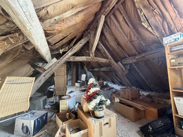Vente                                                      Maison
                        
                     2 pièces                      31 m2                     à Villers-Cotterêts