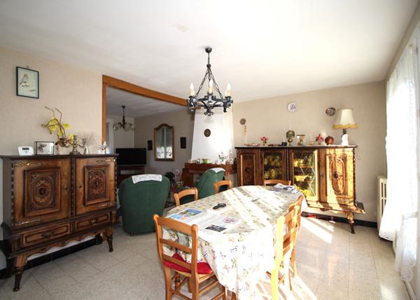 Maison TYPE Nantaise 5 pièces, 3chambres , sous sol total ,terrain 1000 m2 à vendre à TRIGNAC Certé