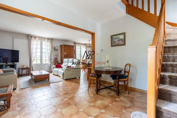 Maison Chatou - 110 m² - 5 pièces Chatou Maison Chatou - 110 m² - 5 pièces Chatou