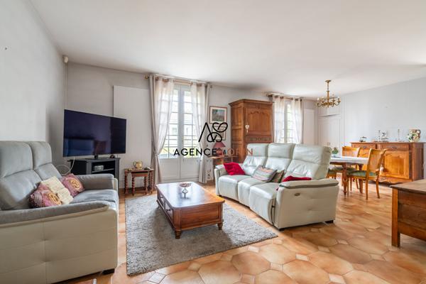 Maison Chatou - 110 m² - 5 pièces Chatou Maison Chatou - 110 m² - 5 pièces Chatou