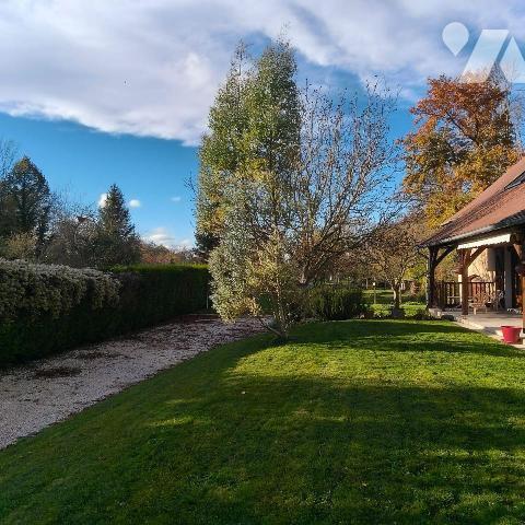Maison à Vendre à Creney-près-Troyes - secteur ARGENTOLLES dans une Impasse au Calme avec Campa...