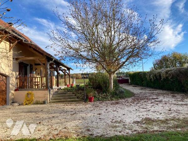 Maison à Vendre à Creney-près-Troyes - secteur ARGENTOLLES dans une Impasse au Calme avec Campa...