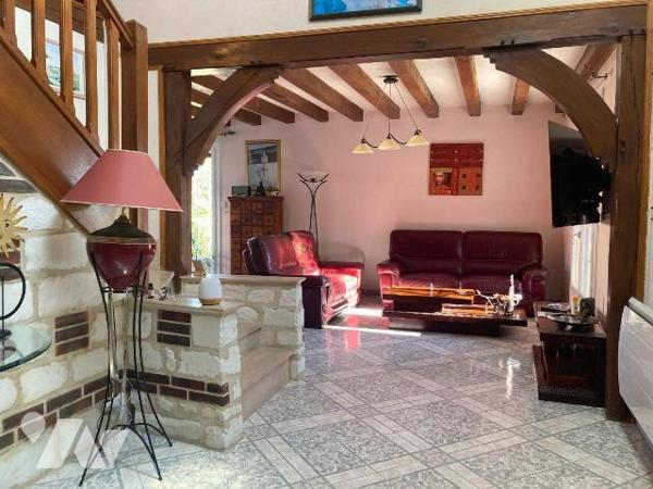 Maison à Vendre à Creney-près-Troyes - secteur ARGENTOLLES dans une Impasse au Calme avec Campa...